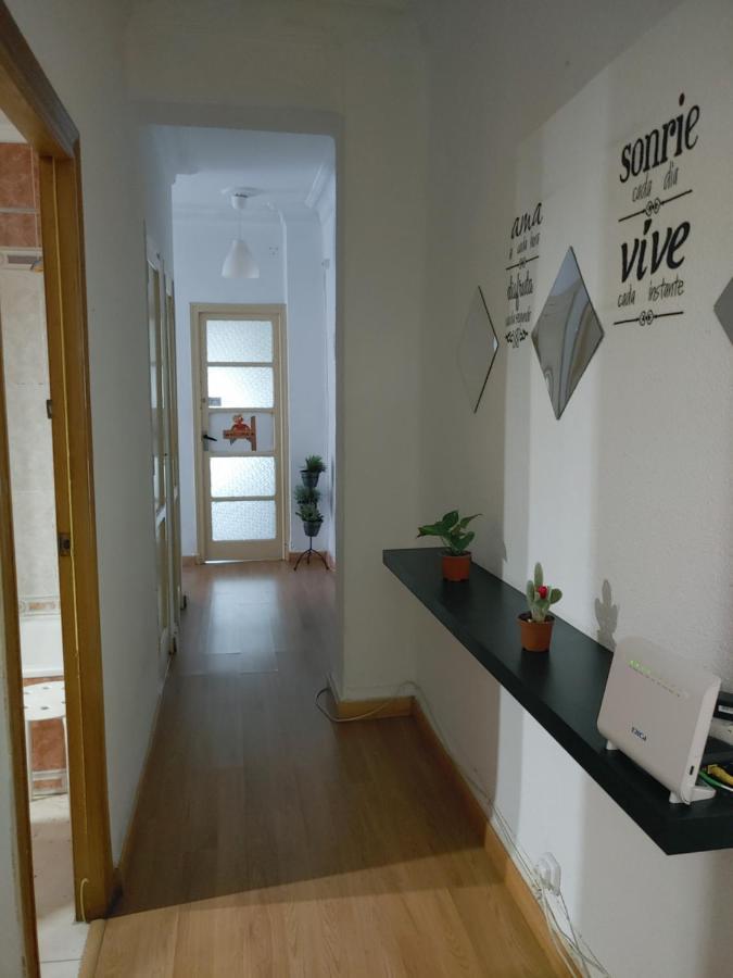 Comoda Habitacion Privada فالنسيا المظهر الخارجي الصورة